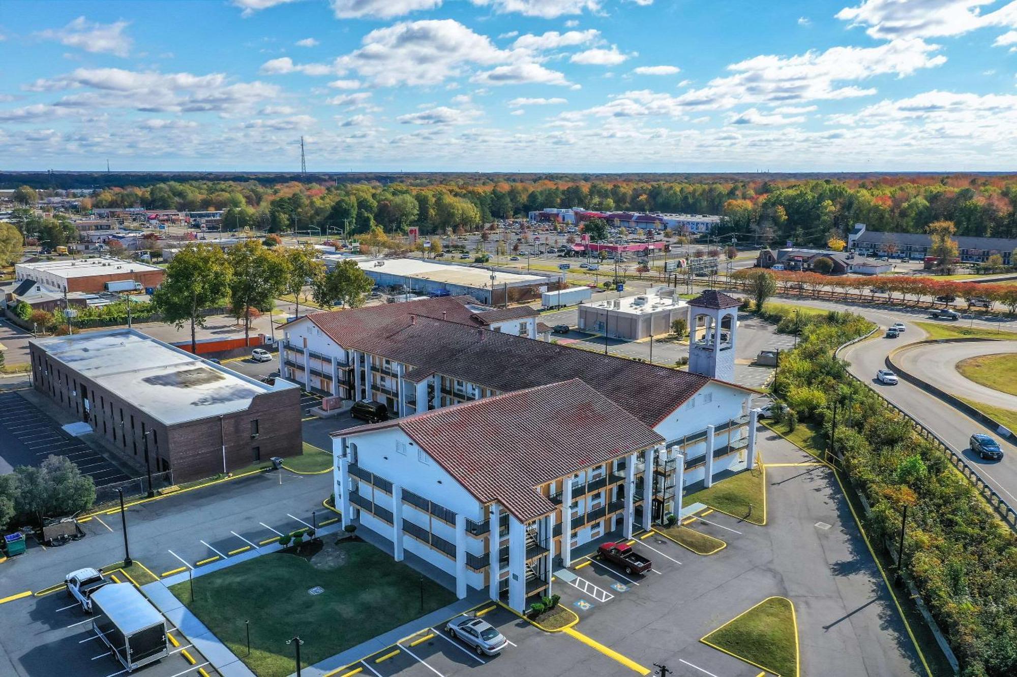 Econo Lodge Richmond-North Chesterfield Exterior foto